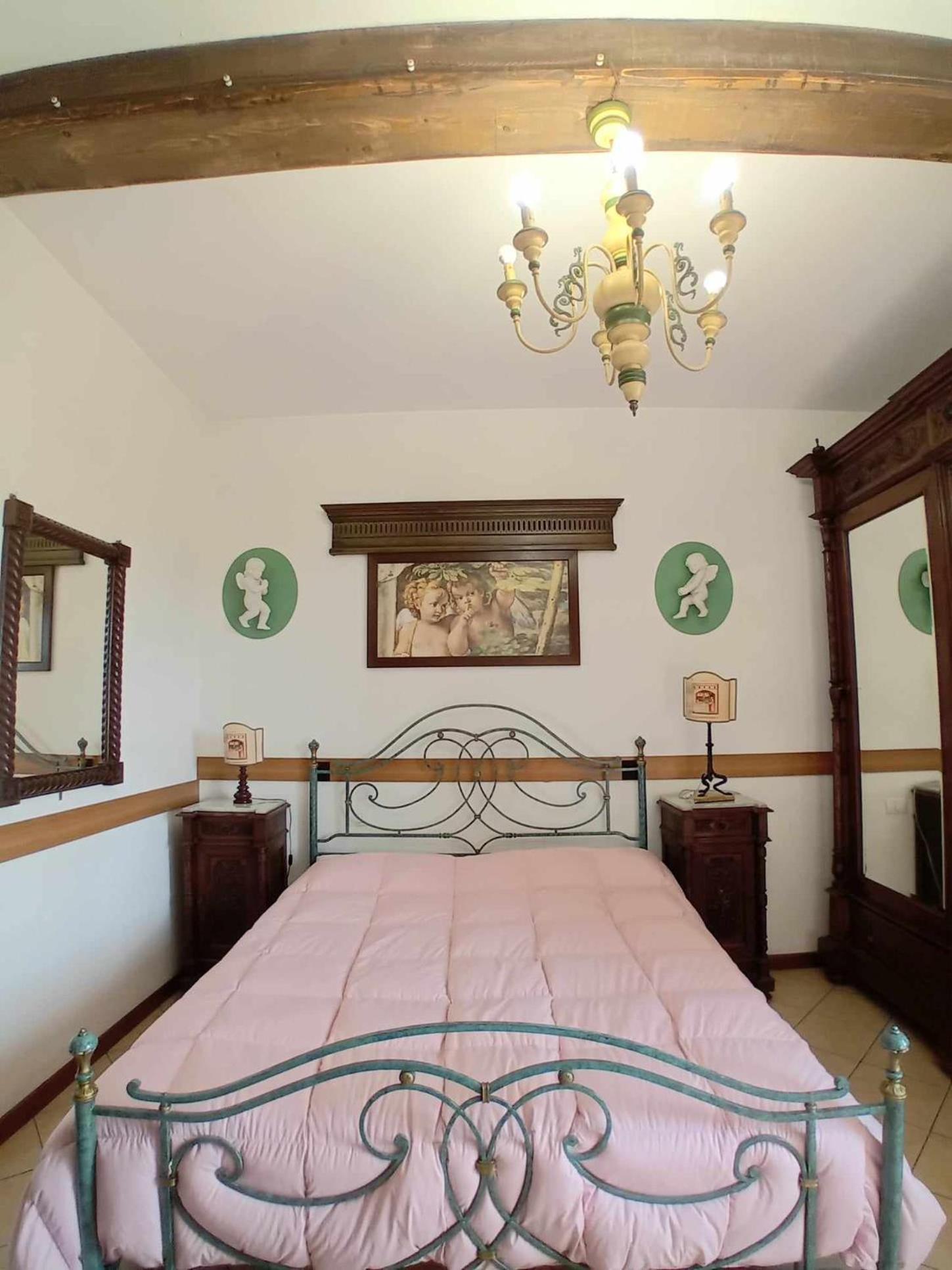 Casa Serafina Trilocale Con Arredi D'Arte E Parcheggio Privato Orvieto Bagian luar foto