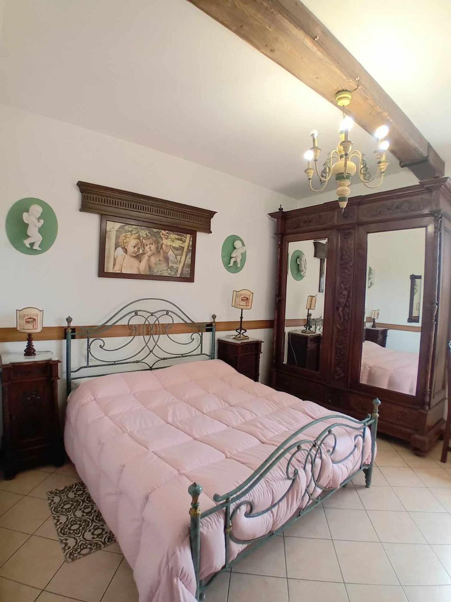 Casa Serafina Trilocale Con Arredi D'Arte E Parcheggio Privato Orvieto Bagian luar foto